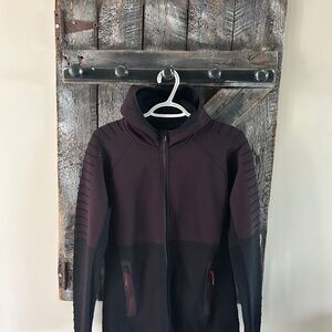 Smartwool Full Zipper Jacket w/Hood Burgundy & Black - Size Medium